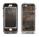 The Dark Wooden Worn Planks Apple iPhone 5-5s LifeProof Nuud Case Skin Set
